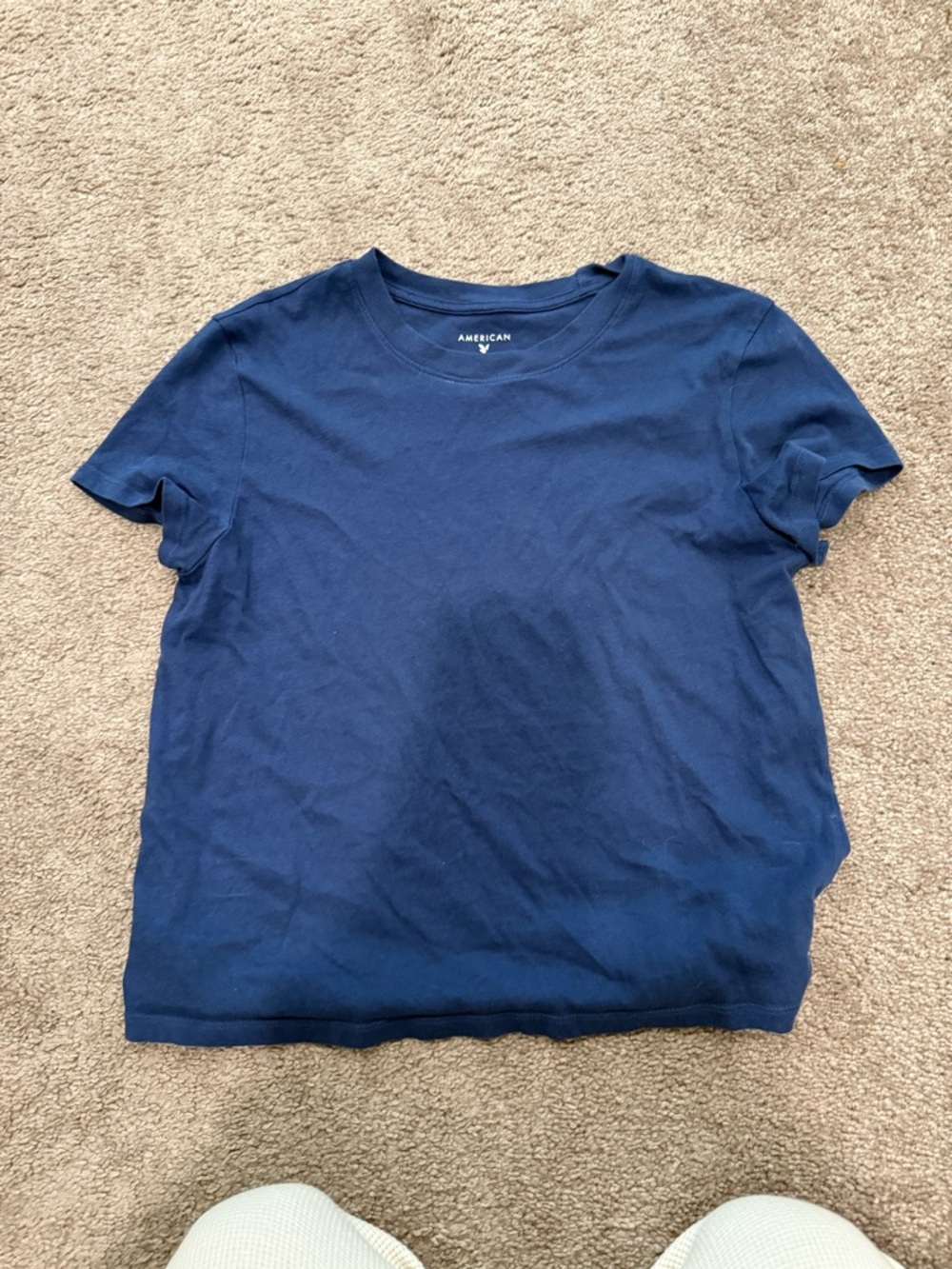 American Eagle Outfitters women’s Navy Crewneck T-Shirt
